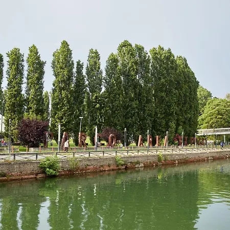 Incantevole Sui Navigli *